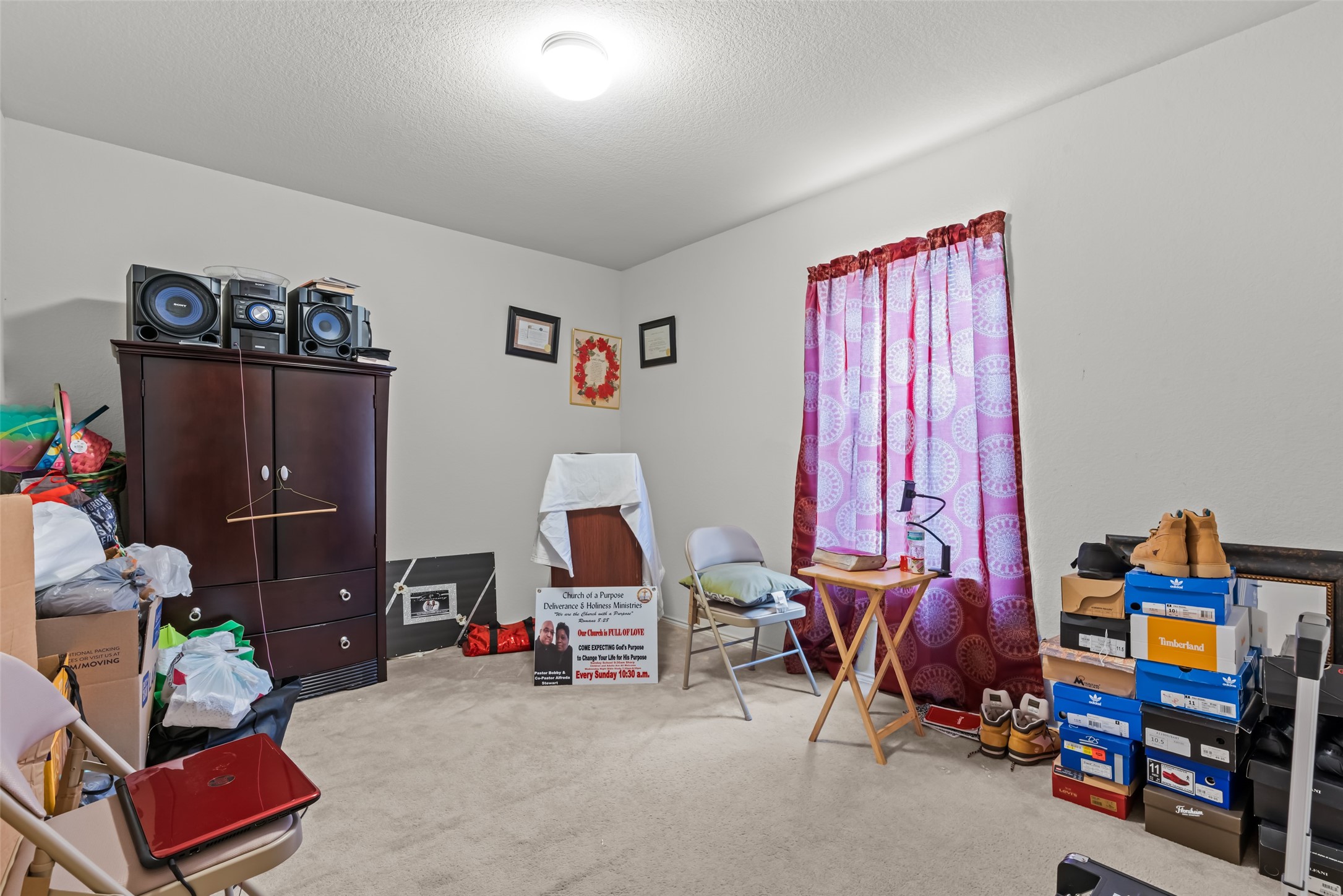 1300 Castle Ridge Road