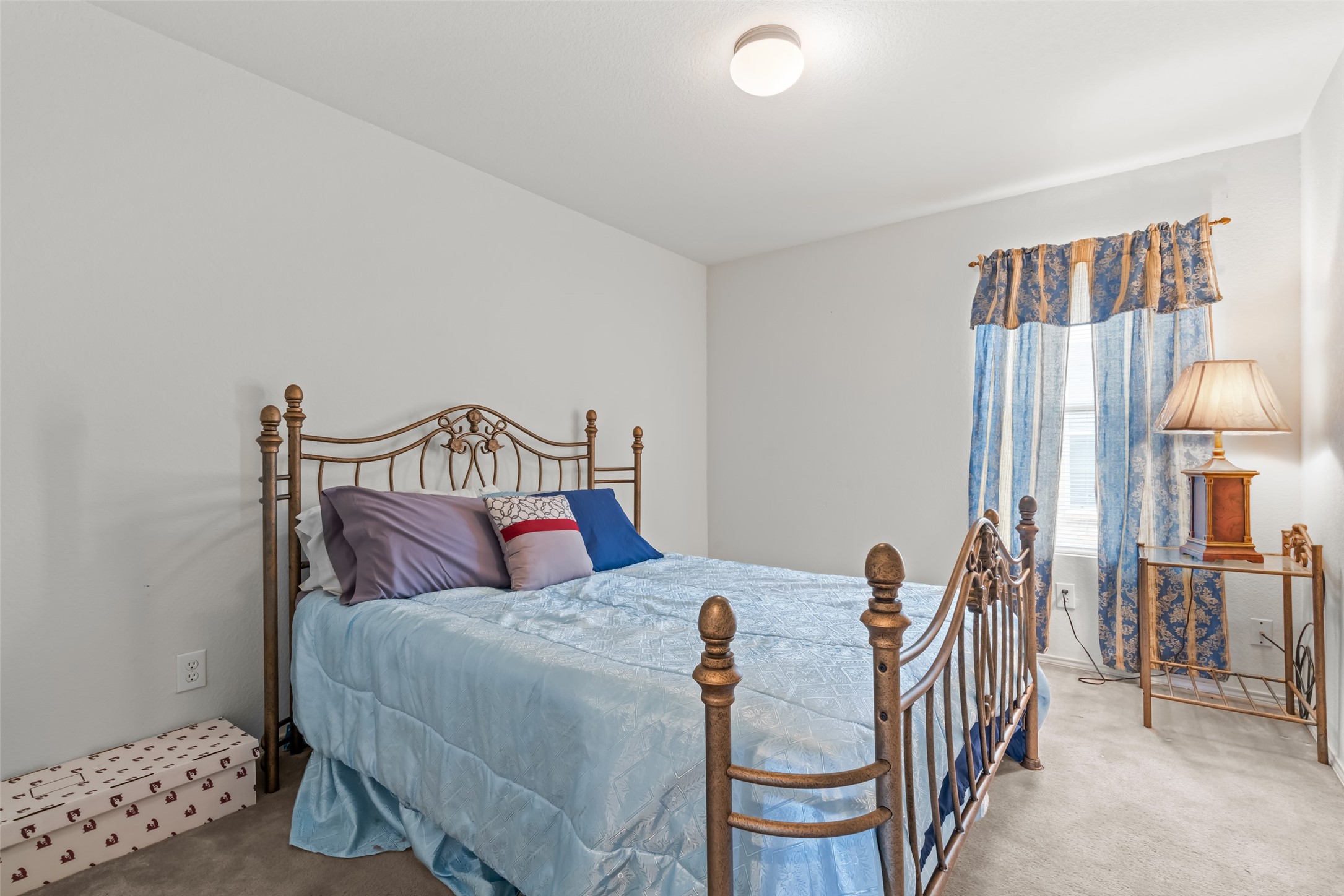 1300 Castle Ridge Road