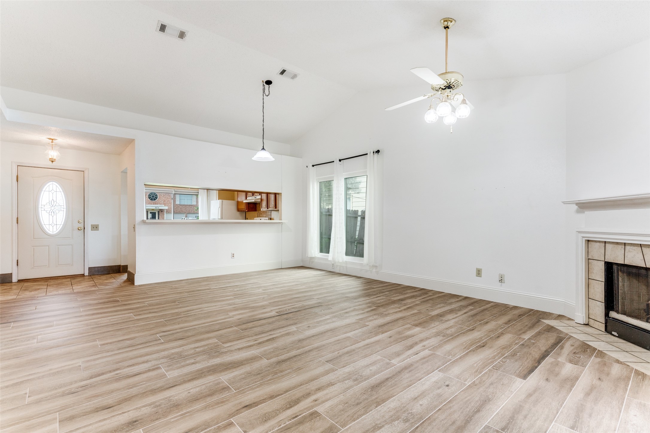 4617 Feathercrest Drive