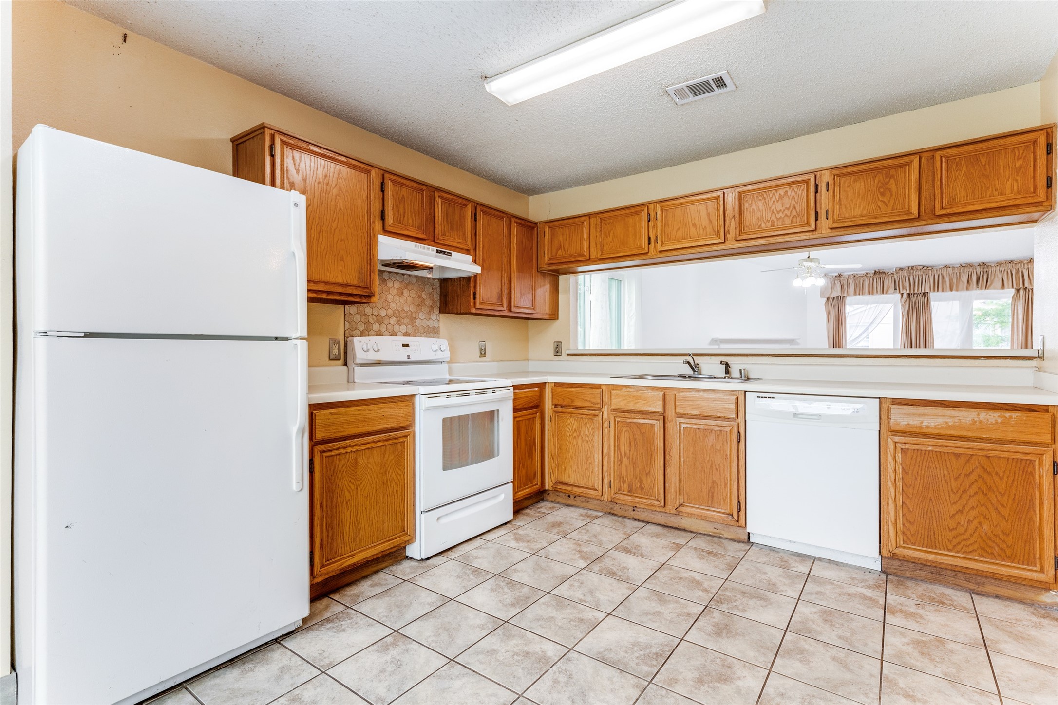 4617 Feathercrest Drive