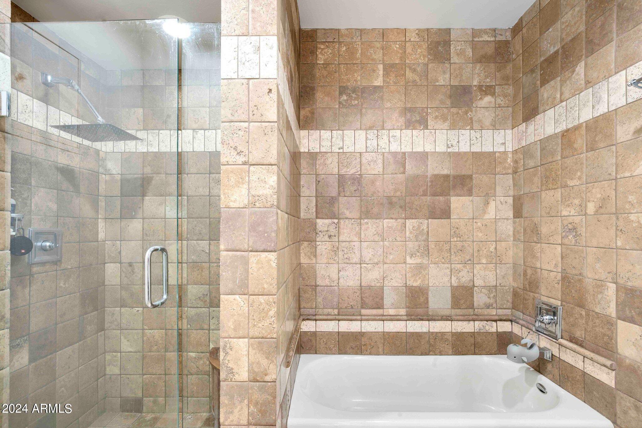 114 W ADAMS Street 808