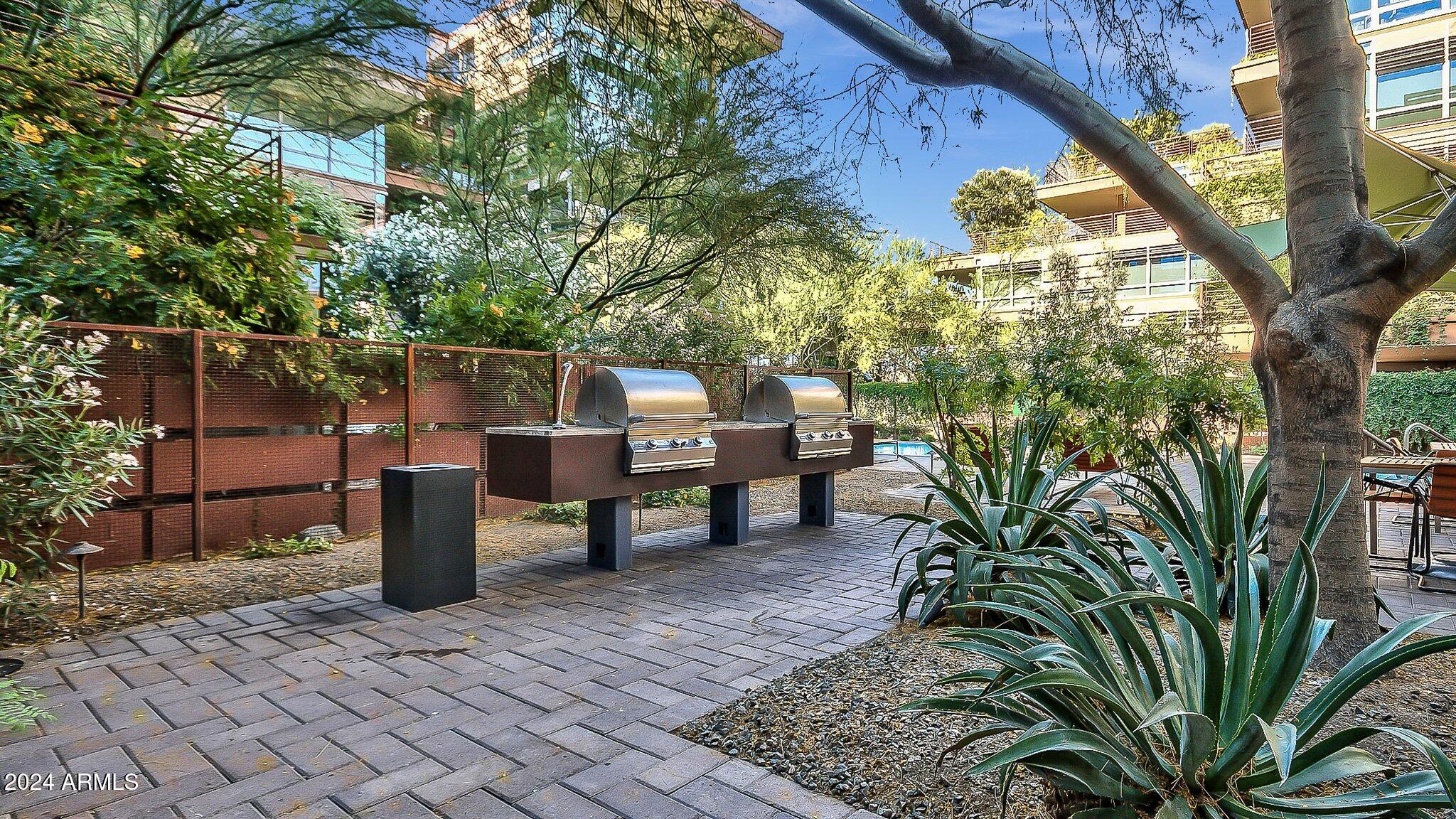 7147 E RANCHO VISTA Drive 6004
