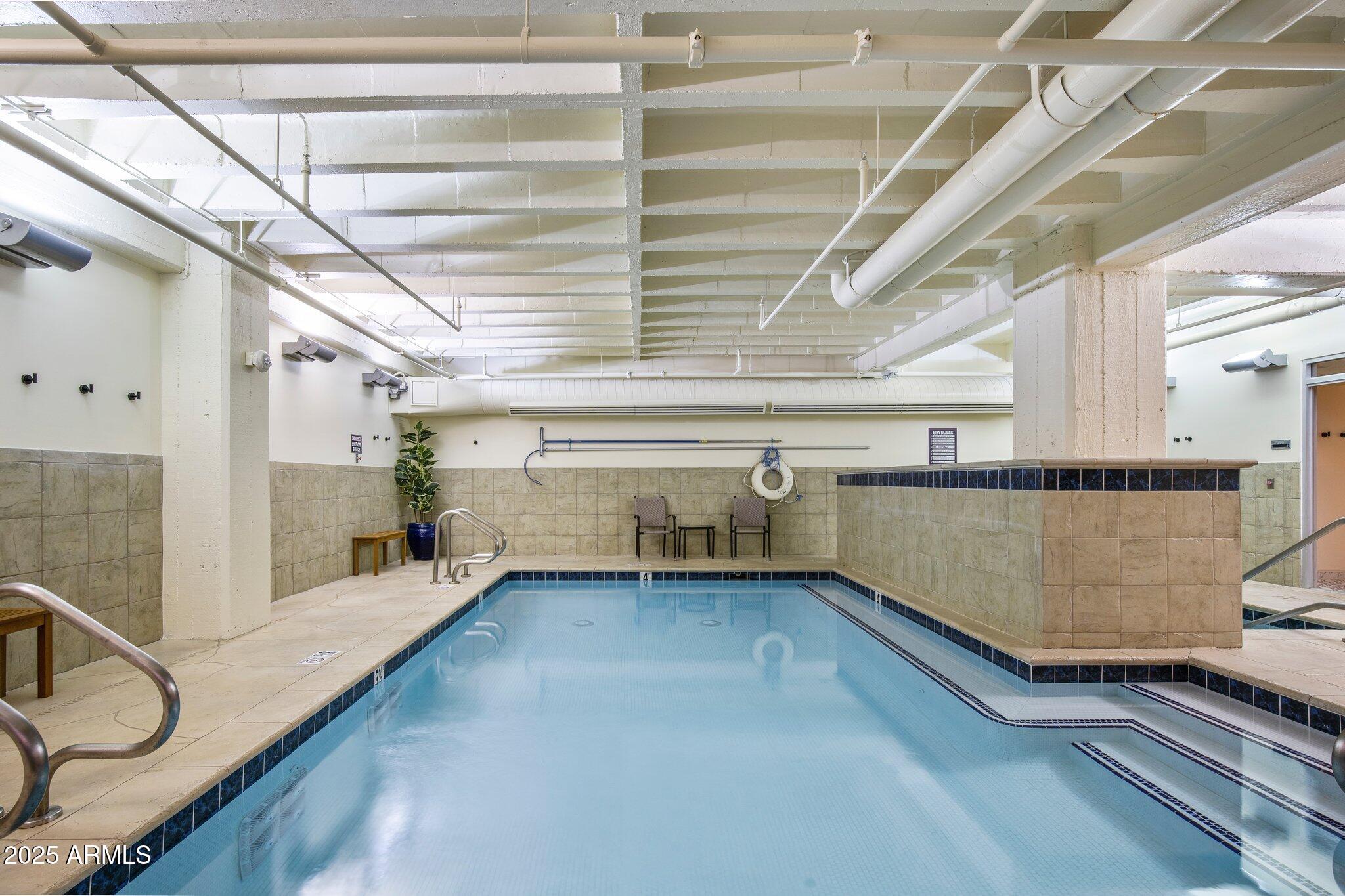 114 W ADAMS Street 607
