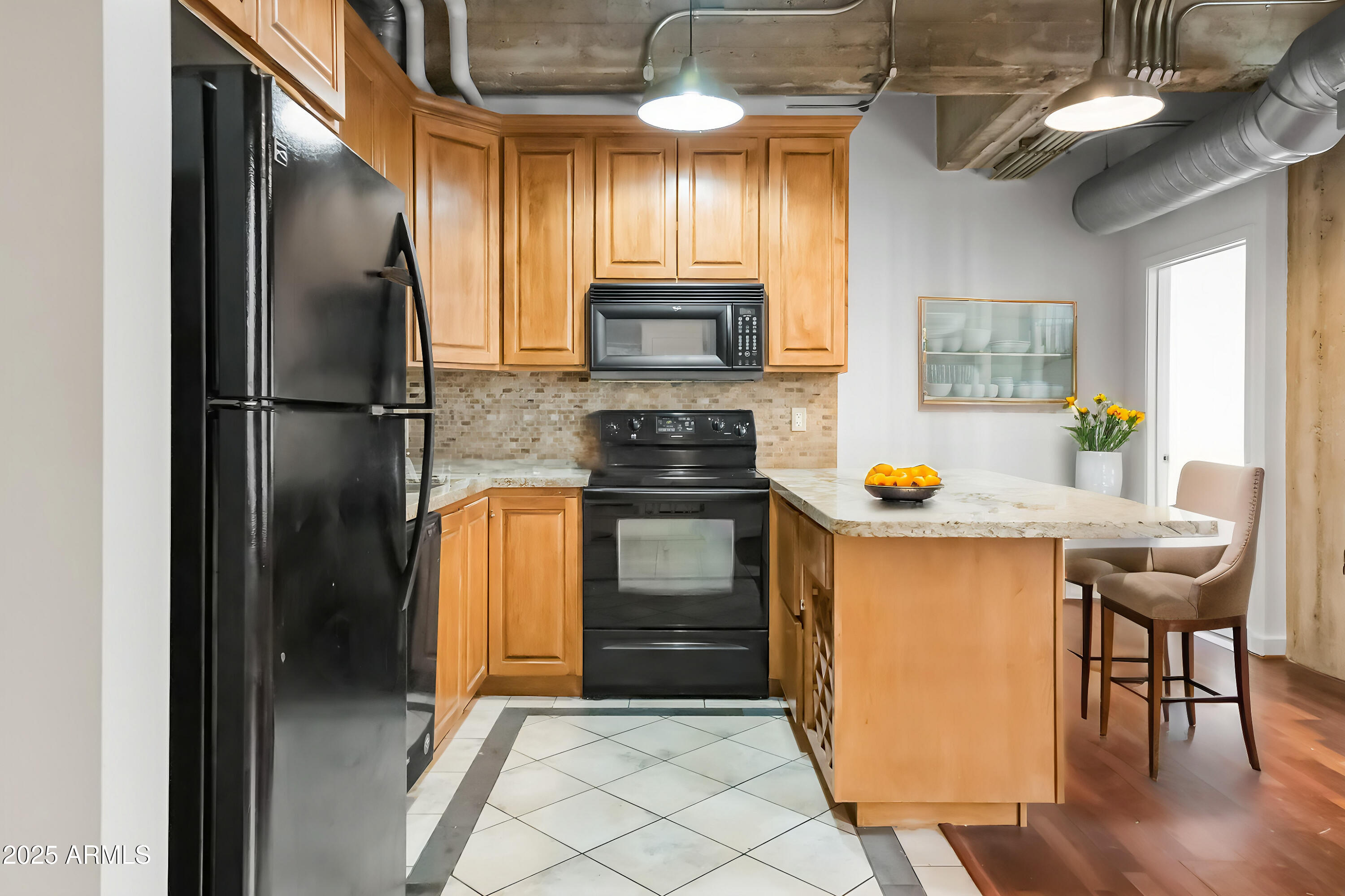 114 W ADAMS Street 607
