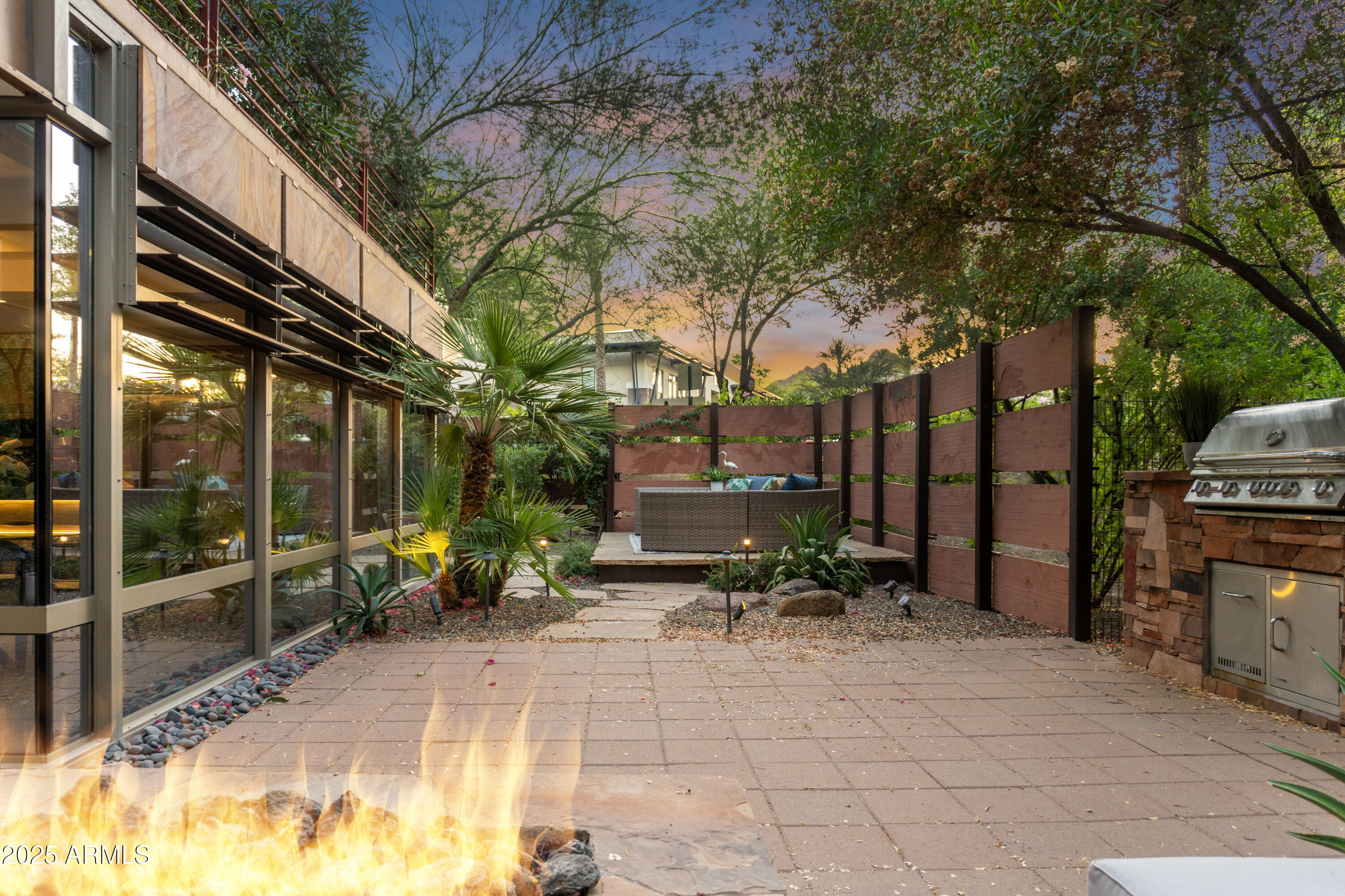 7117 E RANCHO VISTA Drive 1012