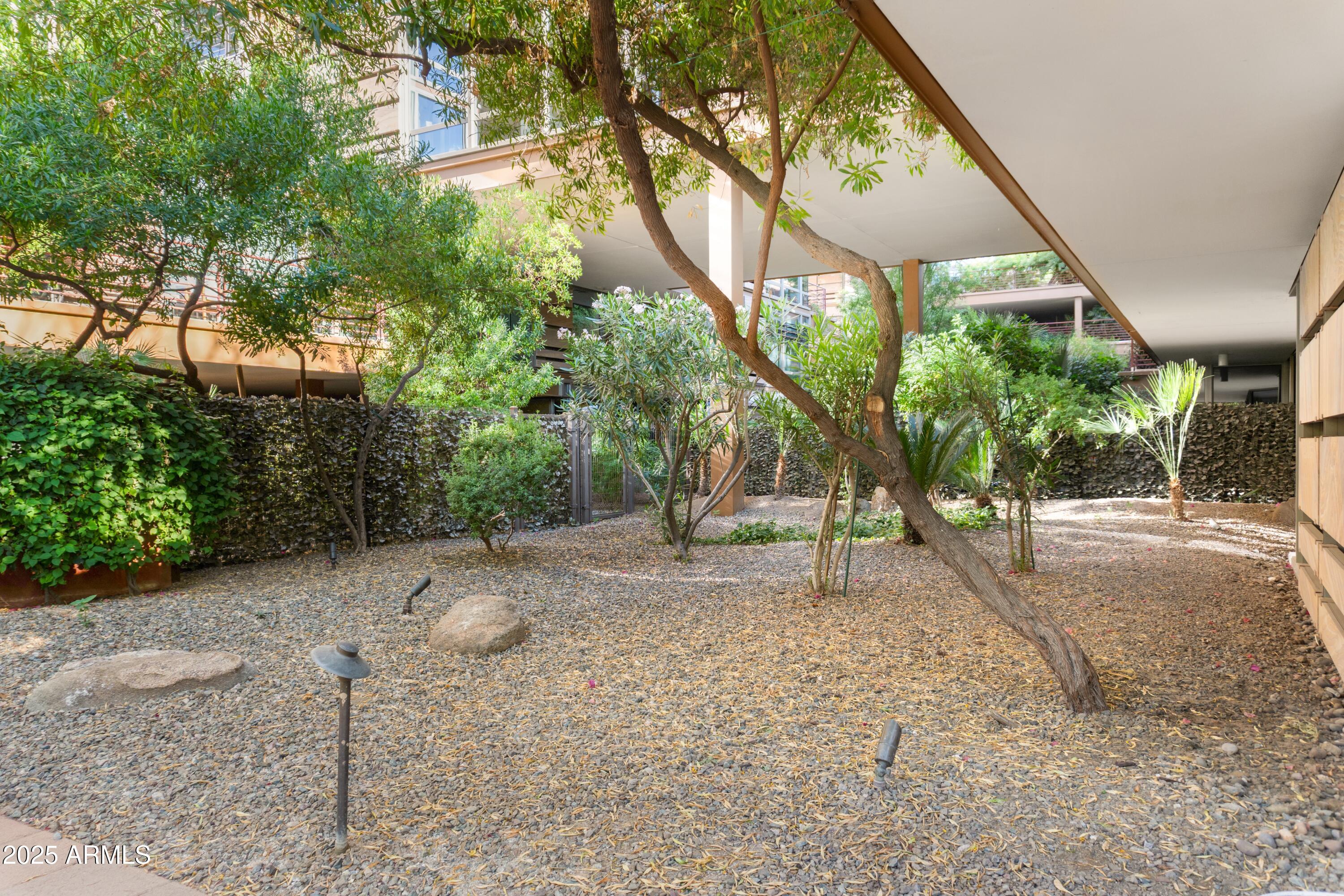 7117 E RANCHO VISTA Drive 1012