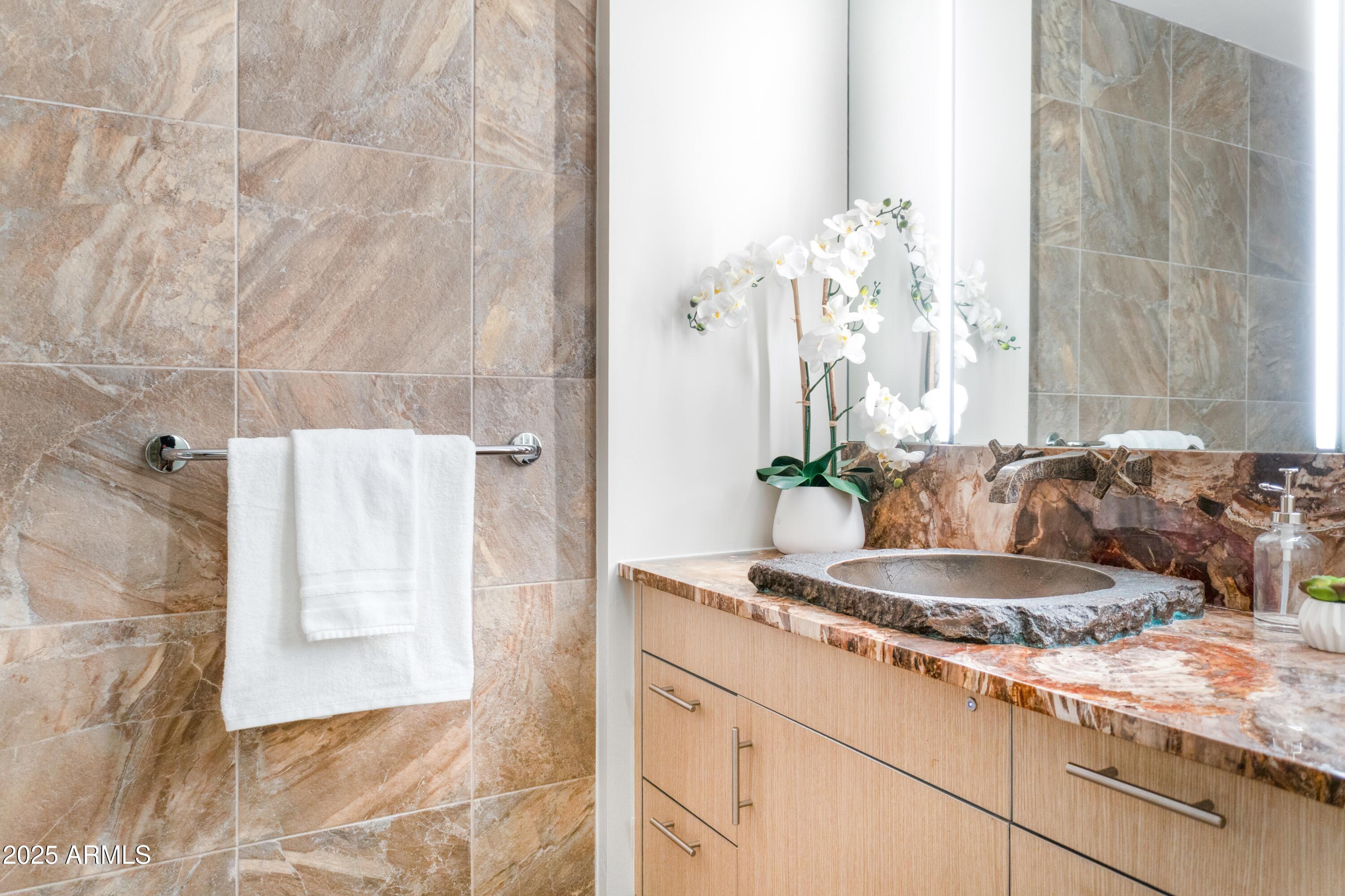 7117 E RANCHO VISTA Drive 1012