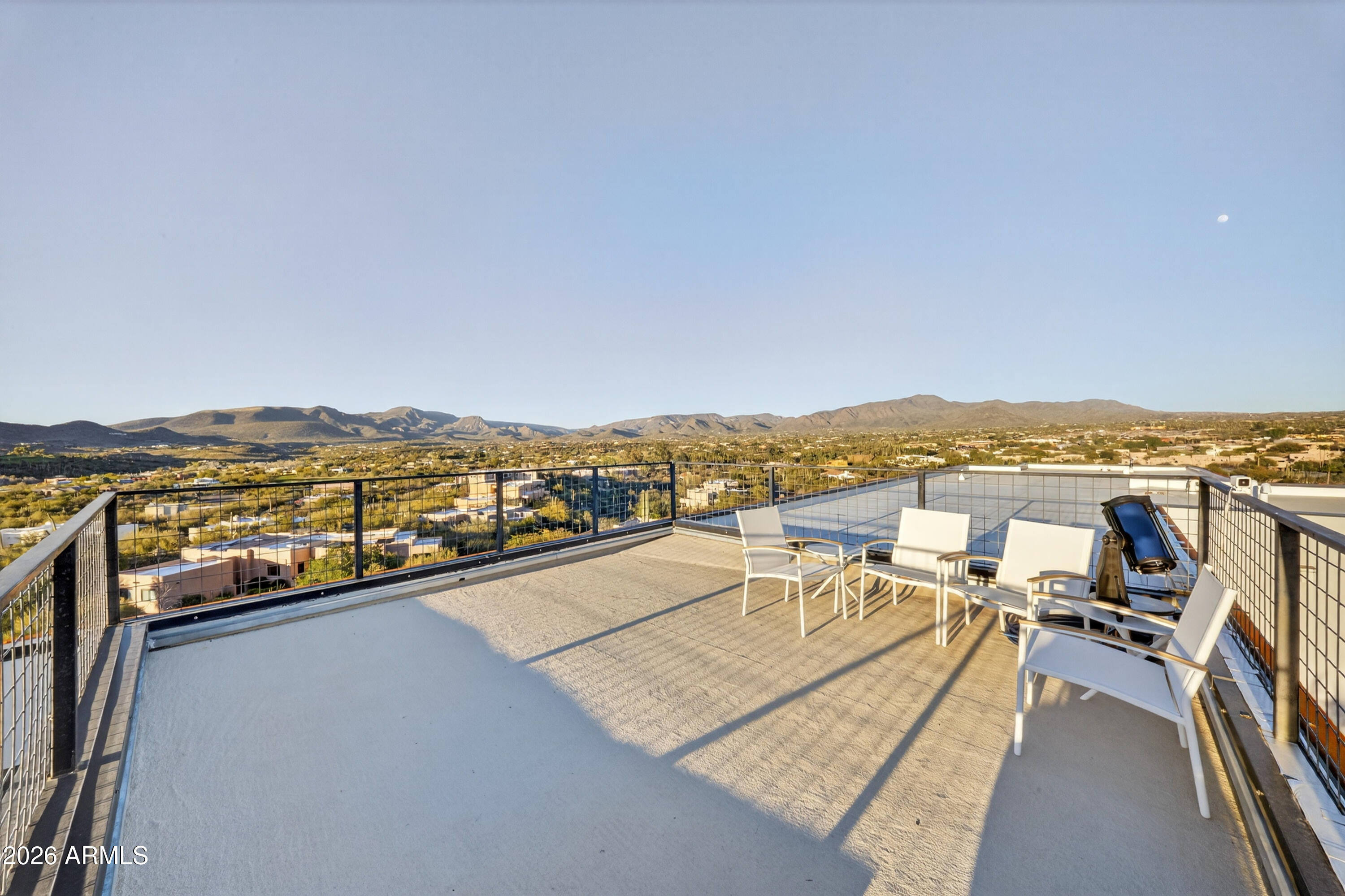 5721 E MIRAMONTE Drive