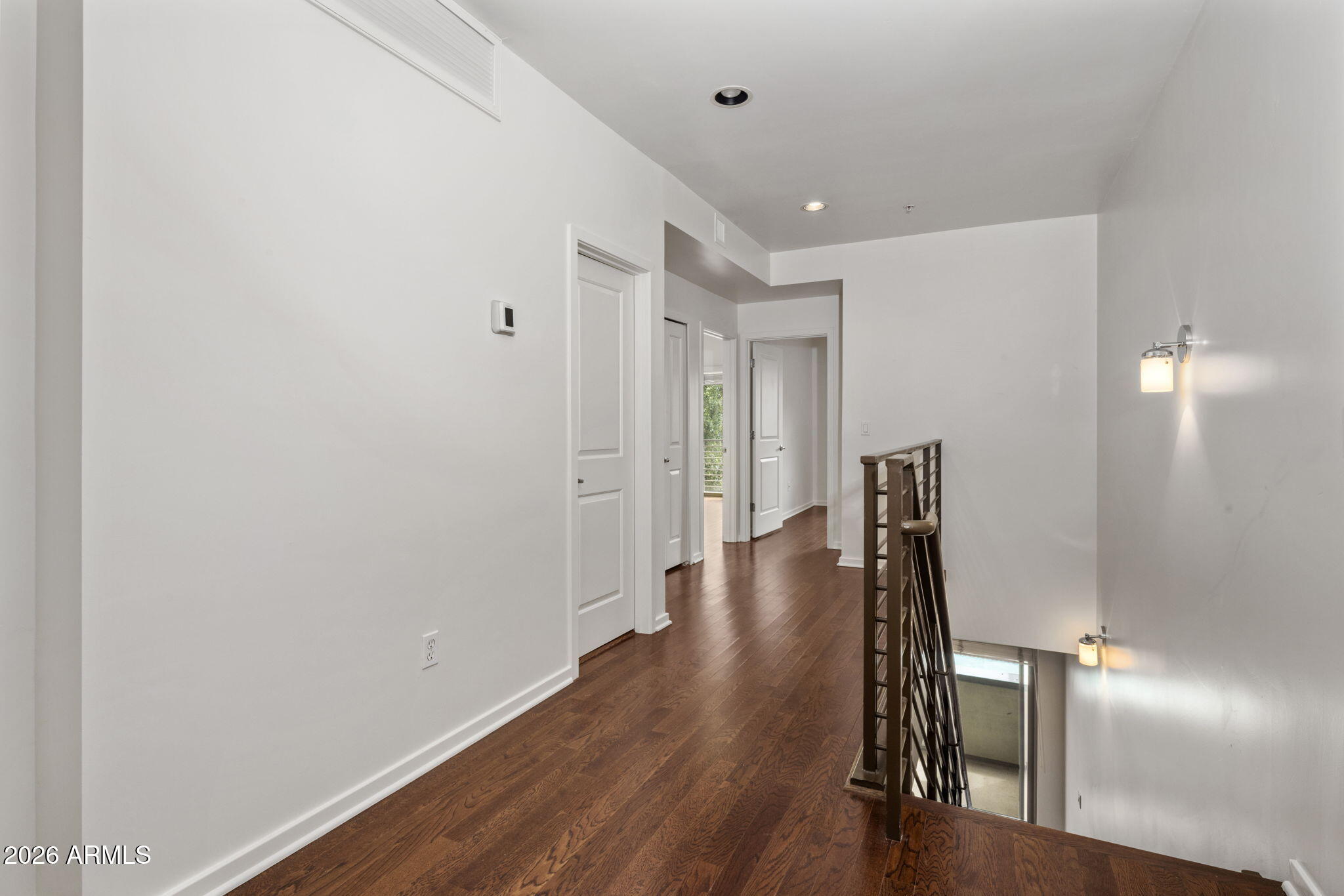 525 W LAKESIDE Drive 141
