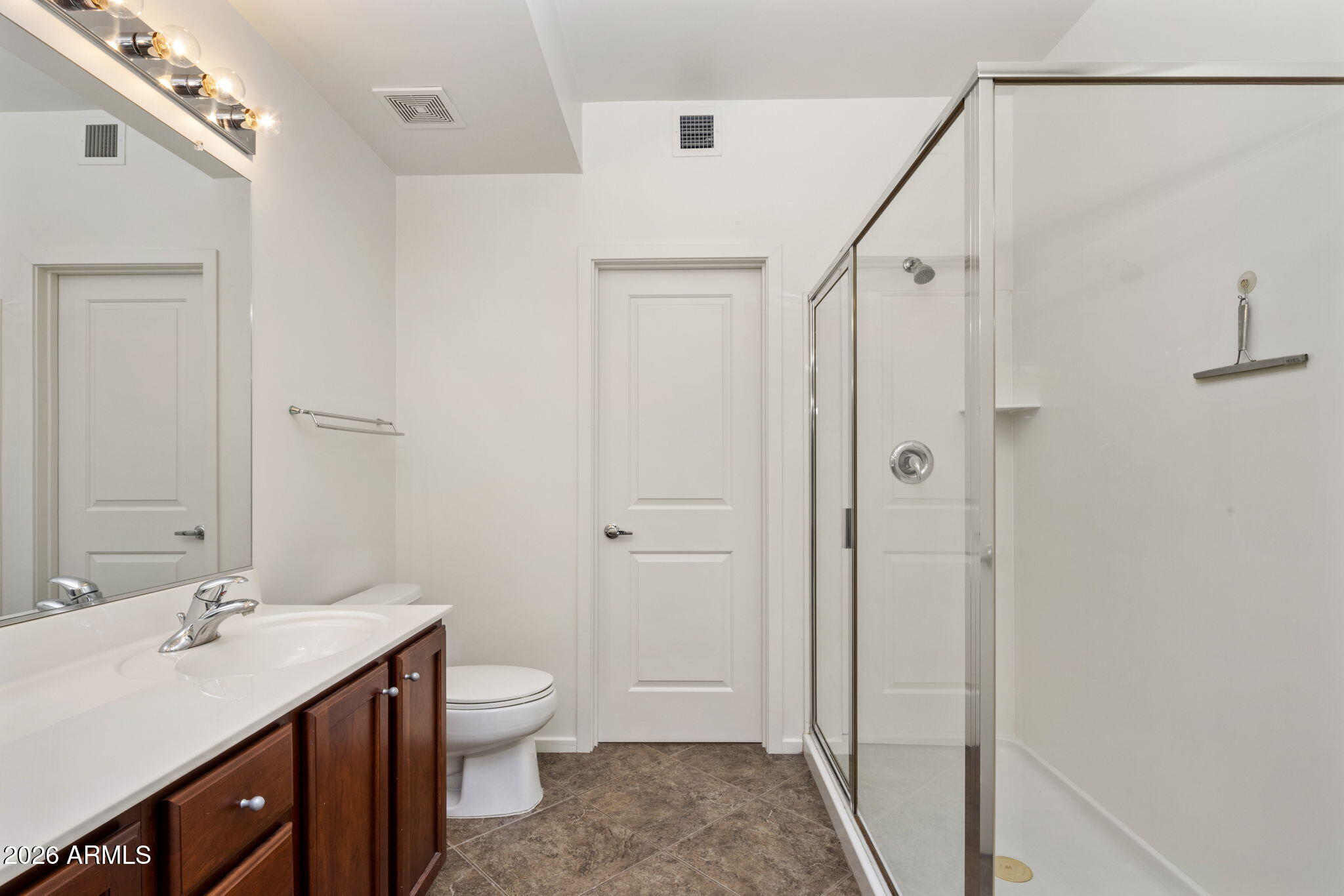 525 W LAKESIDE Drive 141