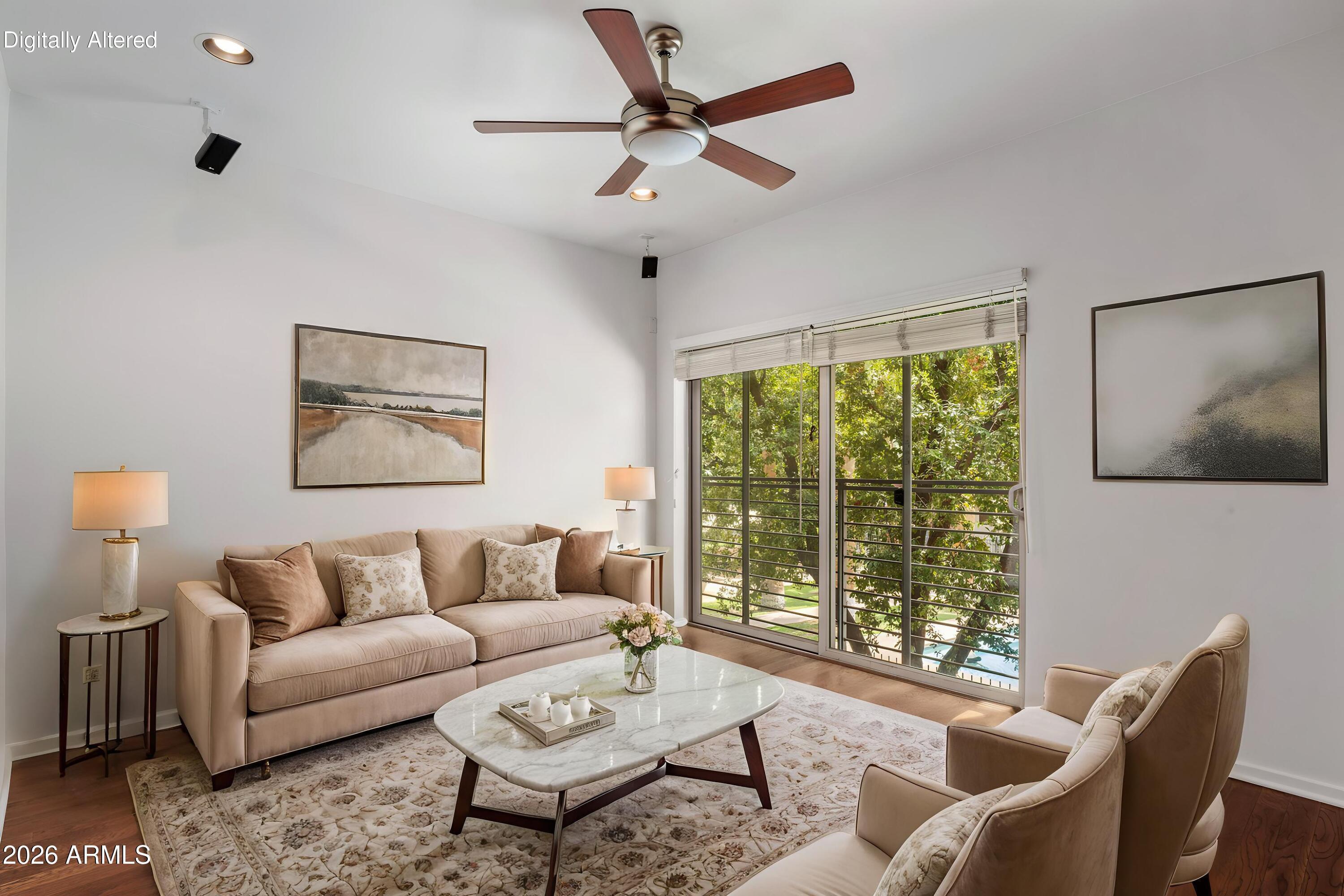 525 W LAKESIDE Drive 141