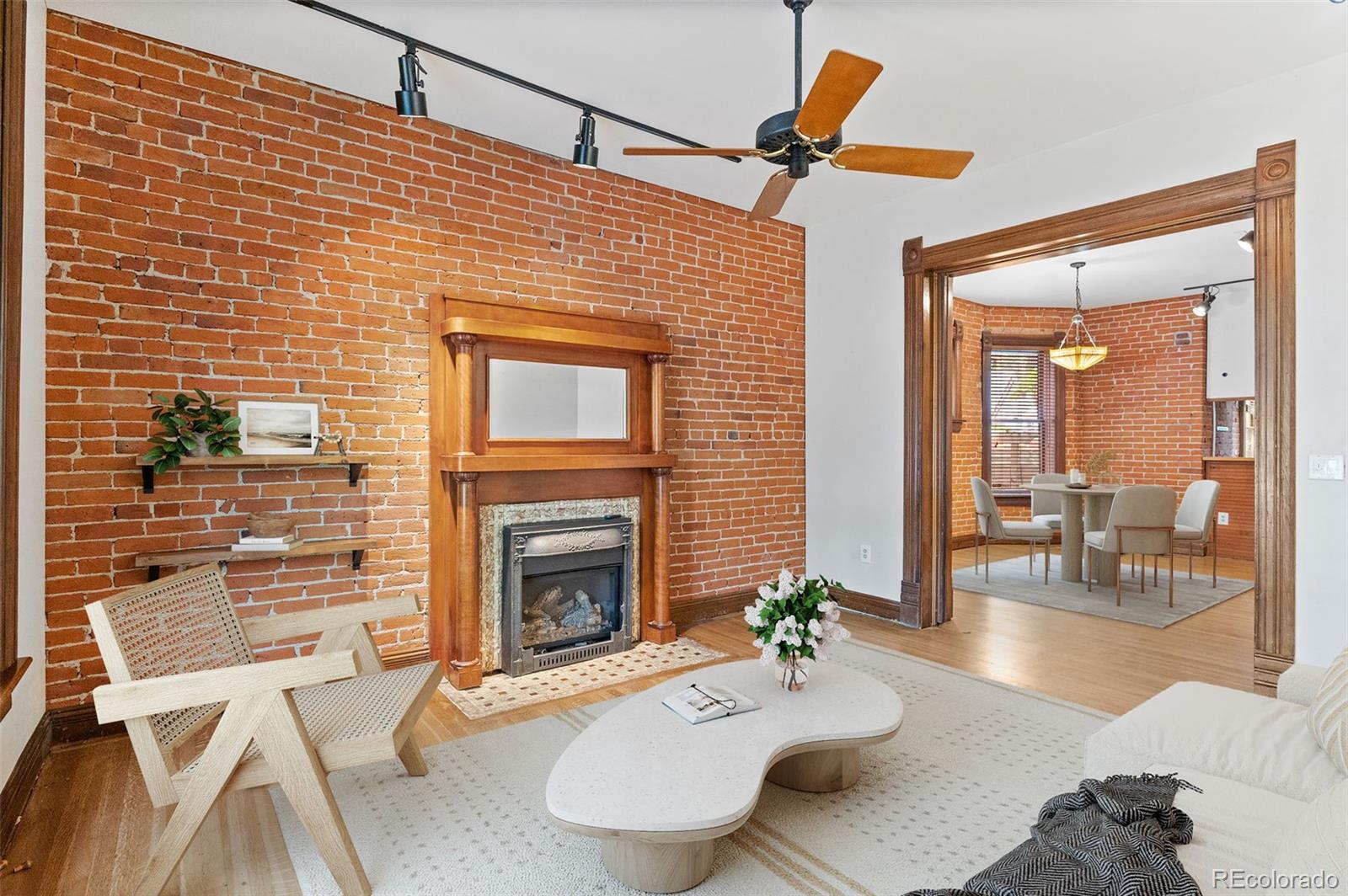 1629 N Downing Street