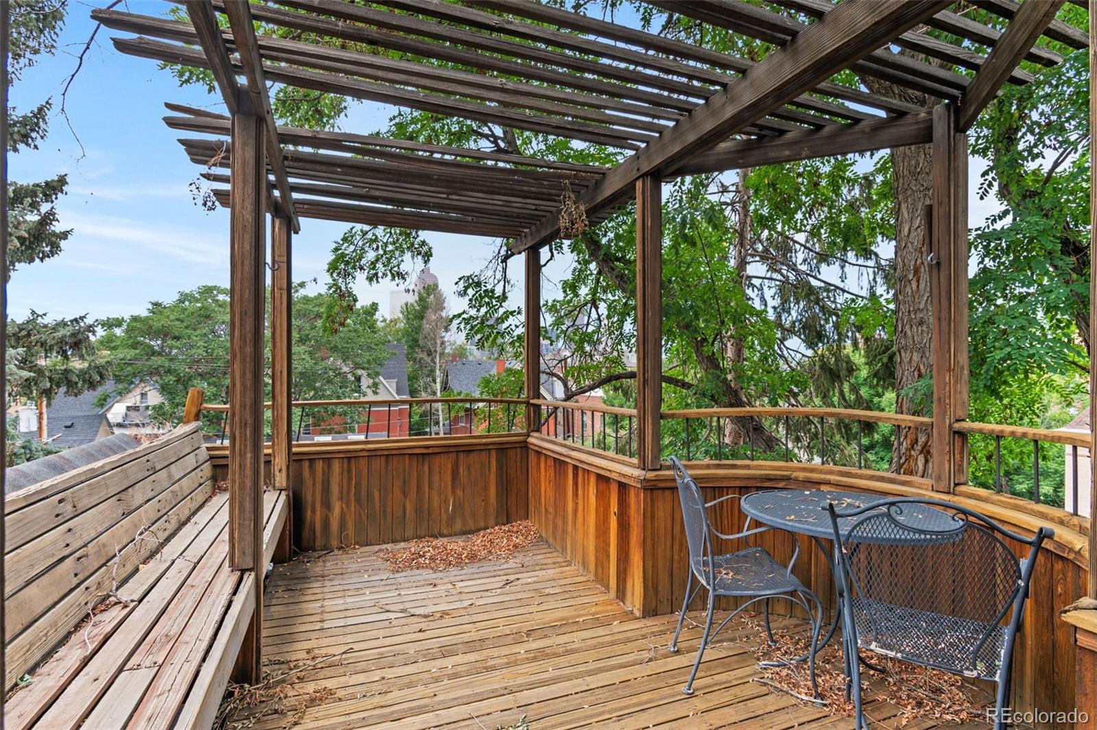 1629 N Downing Street