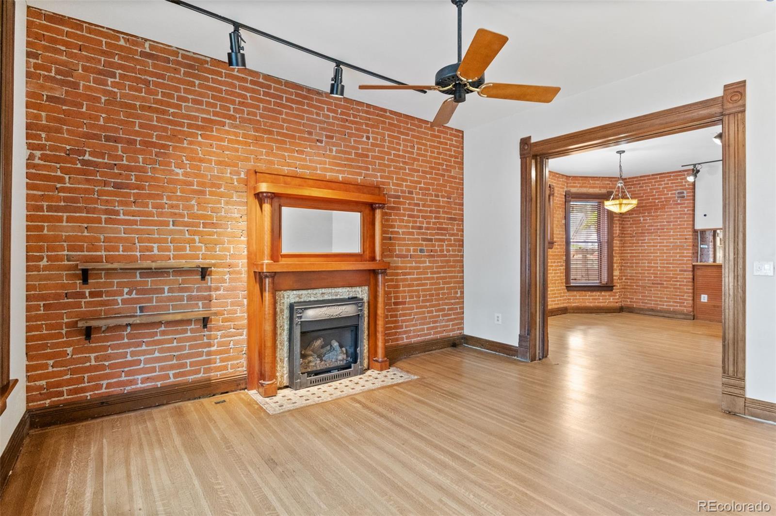 1629 N Downing Street