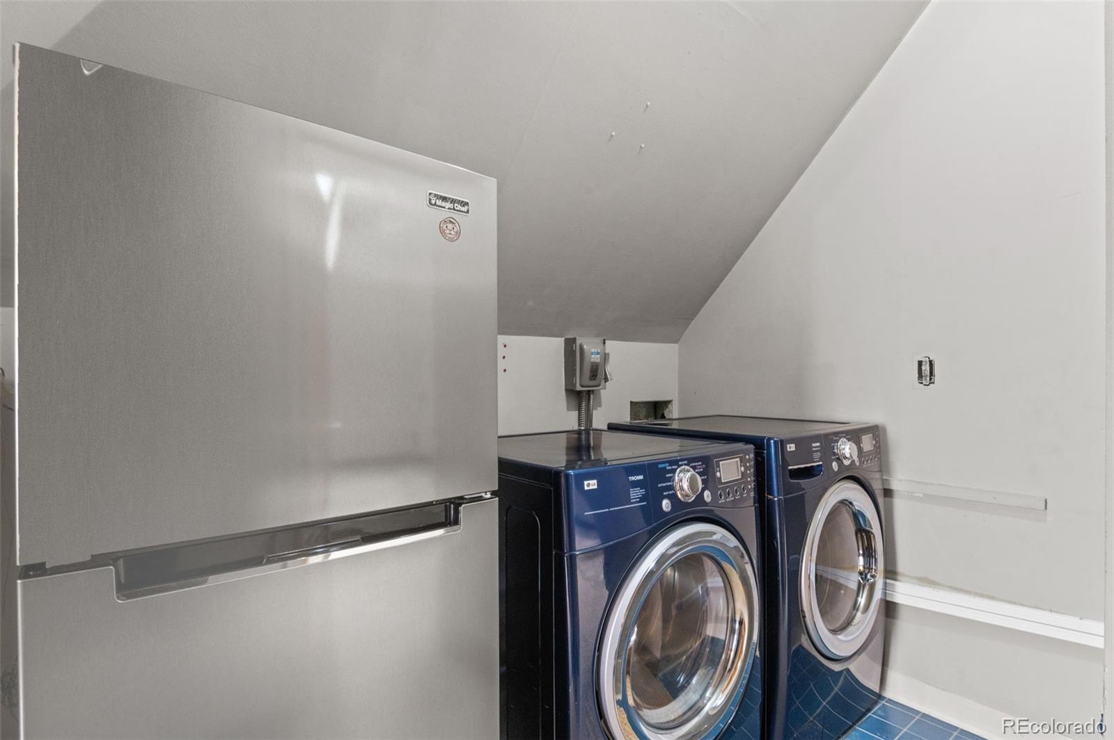 1629 N Downing Street