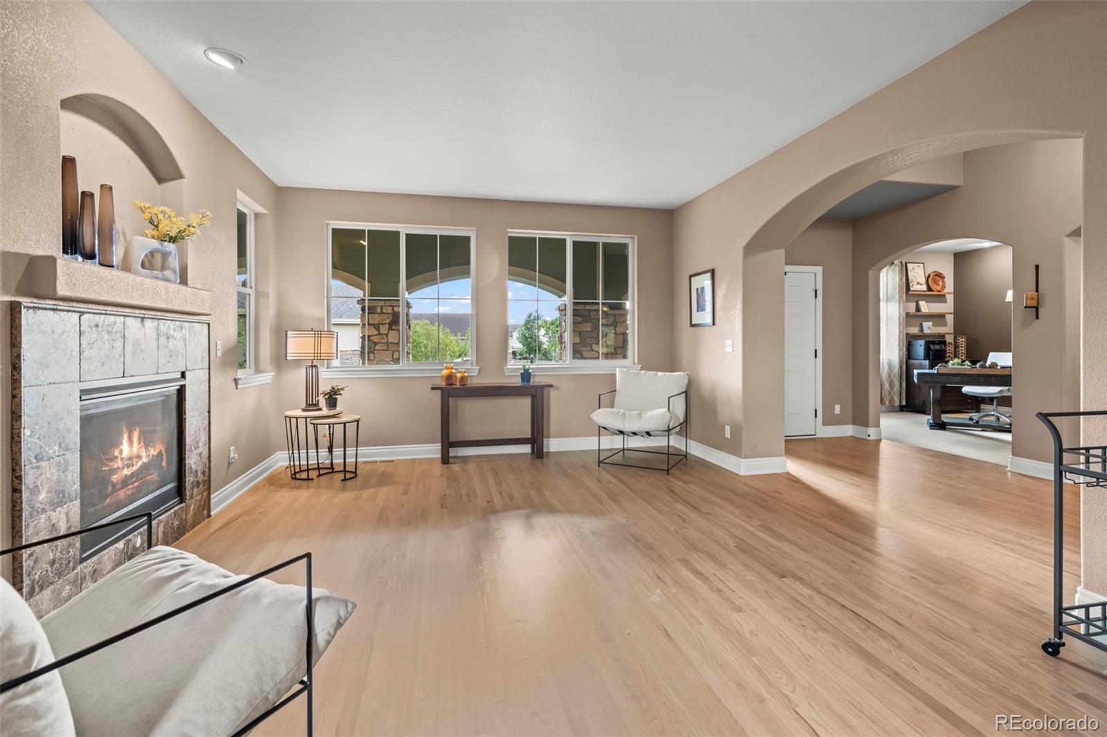 5565 Southwind Circle
