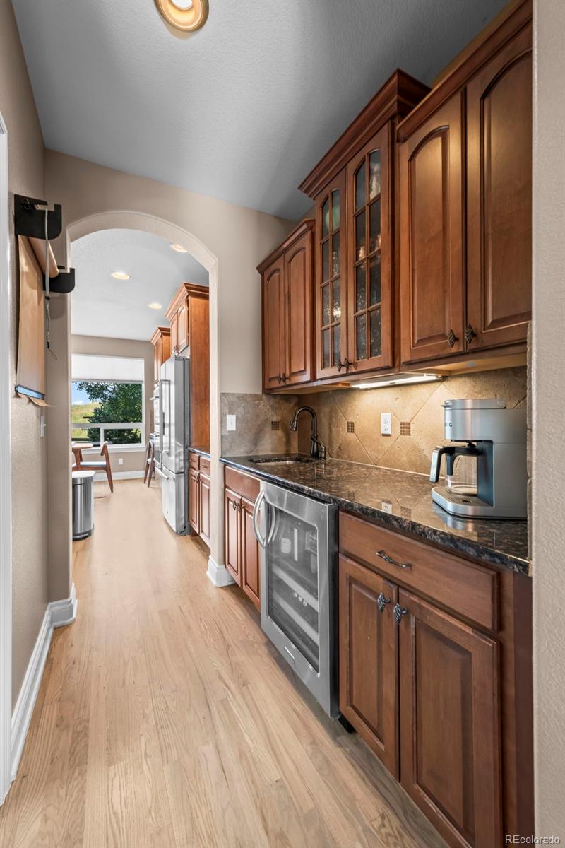 5565 Southwind Circle
