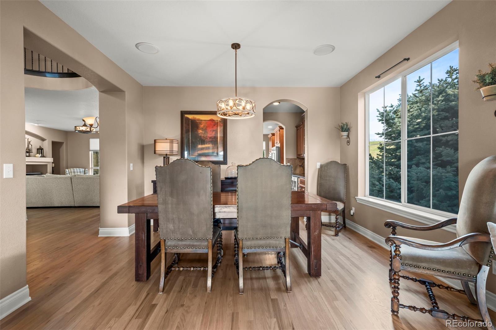 5565 Southwind Circle