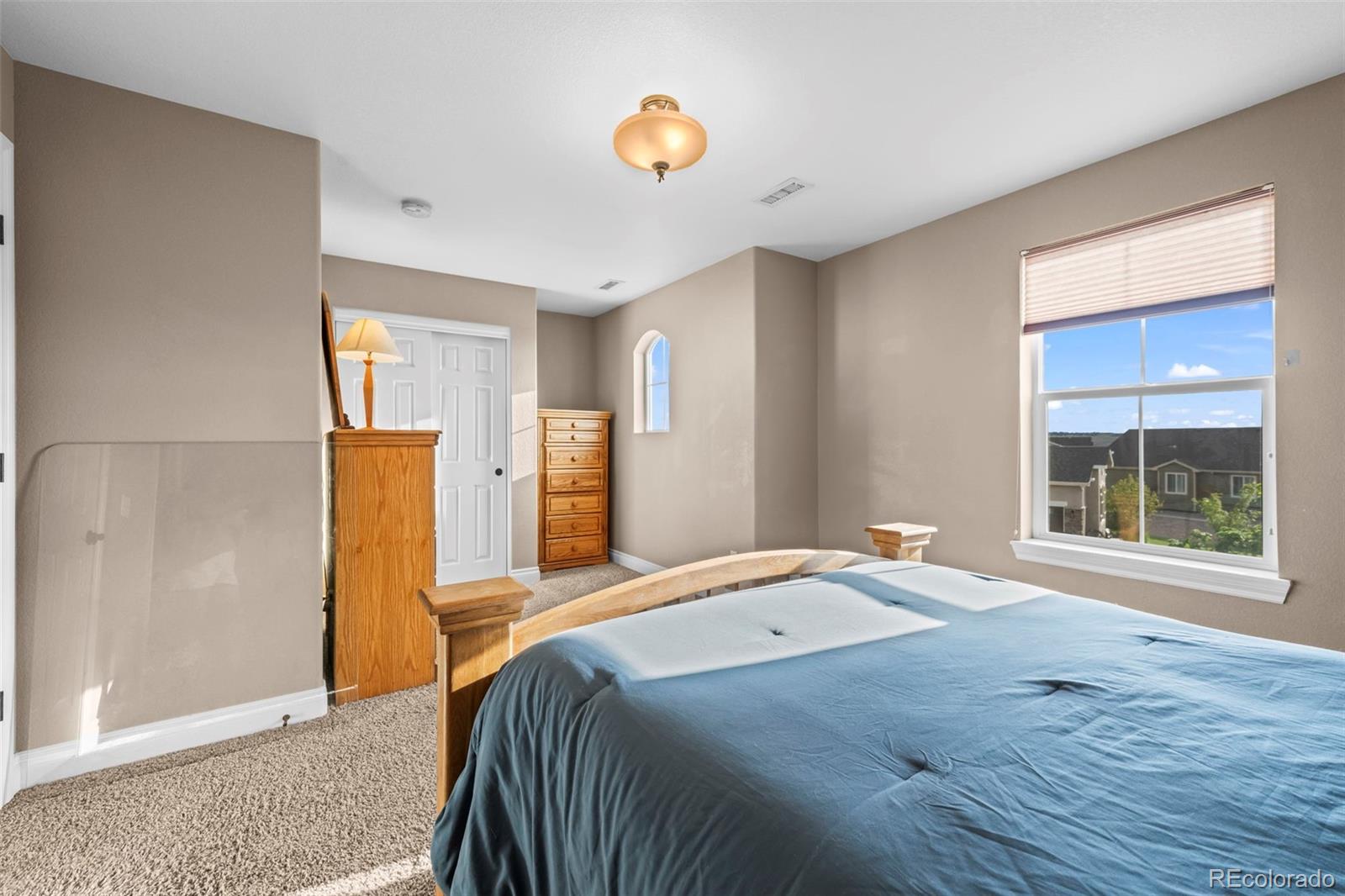 5565 Southwind Circle