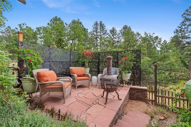 6174 Pine Hollow Drive