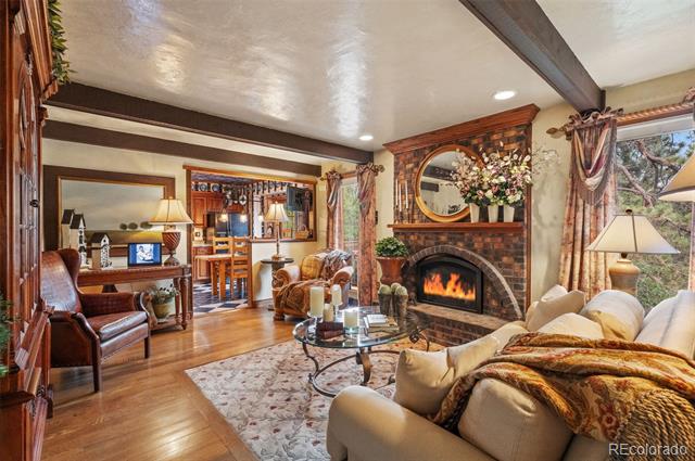 6174 Pine Hollow Drive