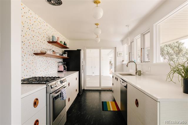 36 Hillside Drive
