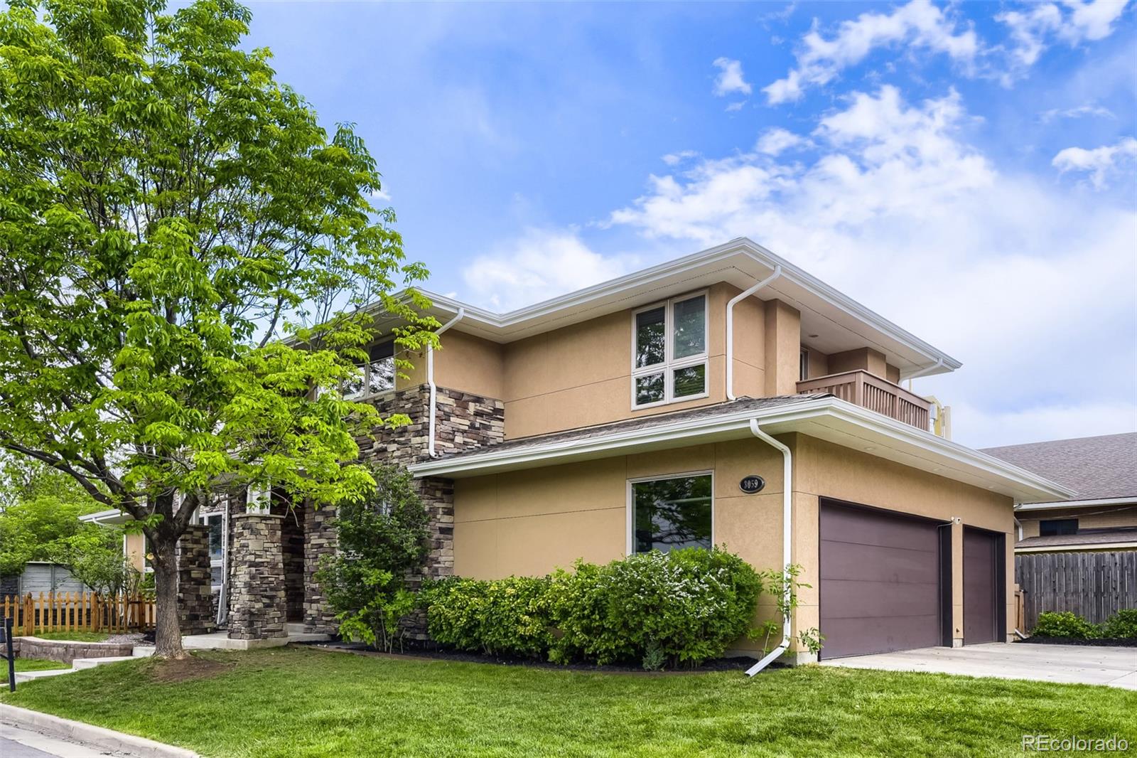 3059 S University Circle