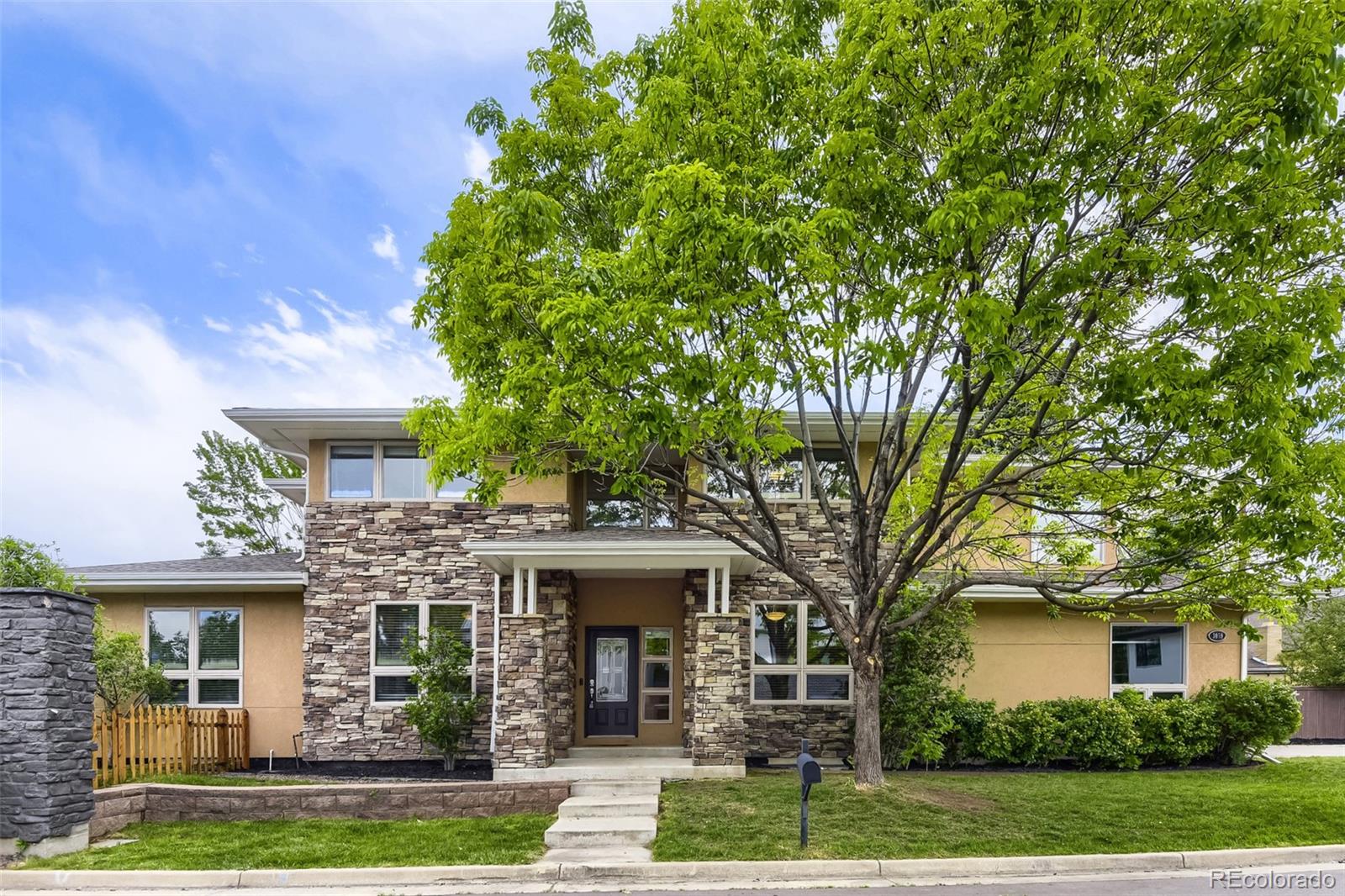 3059 S University Circle