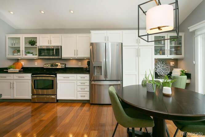 9772 Quay Loop