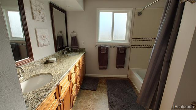 4231 W 110th Place