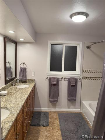 4231 W 110th Place