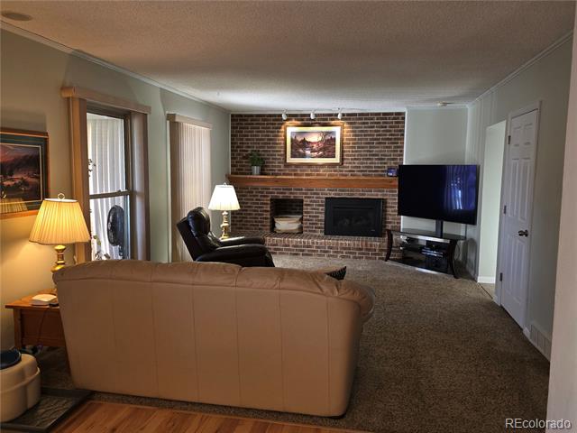 4231 W 110th Place