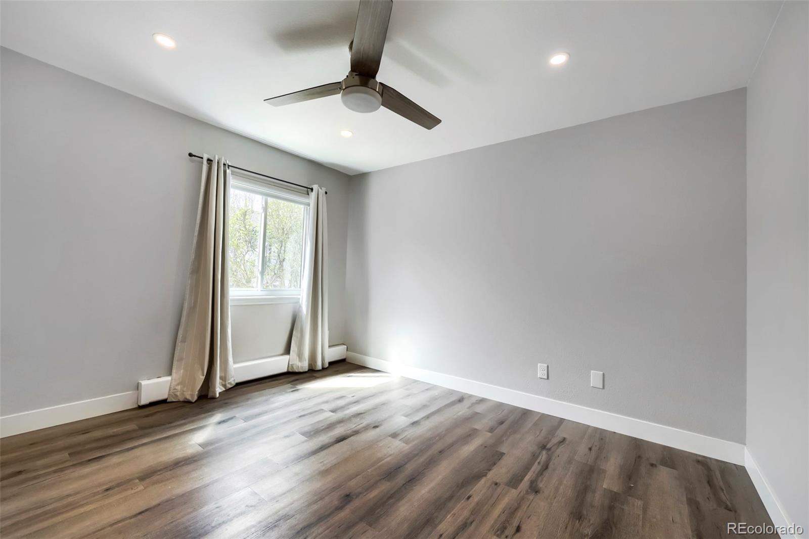 532 Oakwood Drive Unit: B101