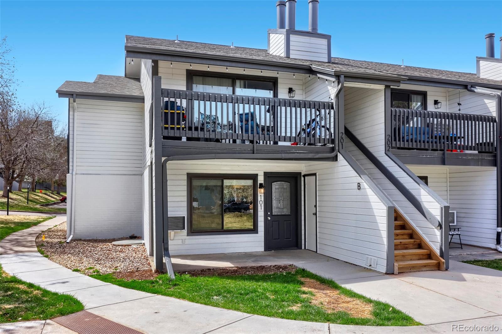 532 Oakwood Drive Unit: B101