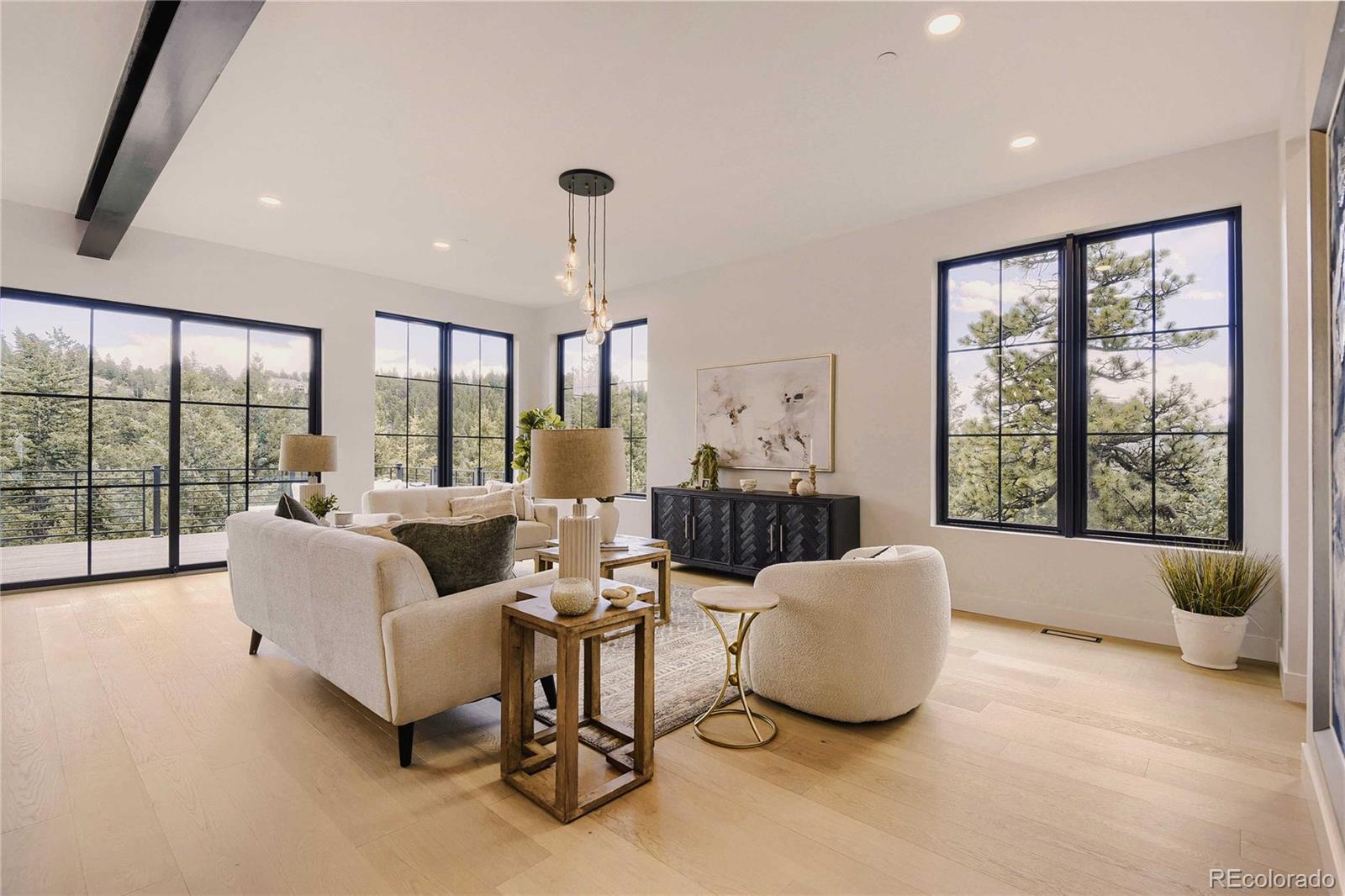 7132 Lynx Lair Road