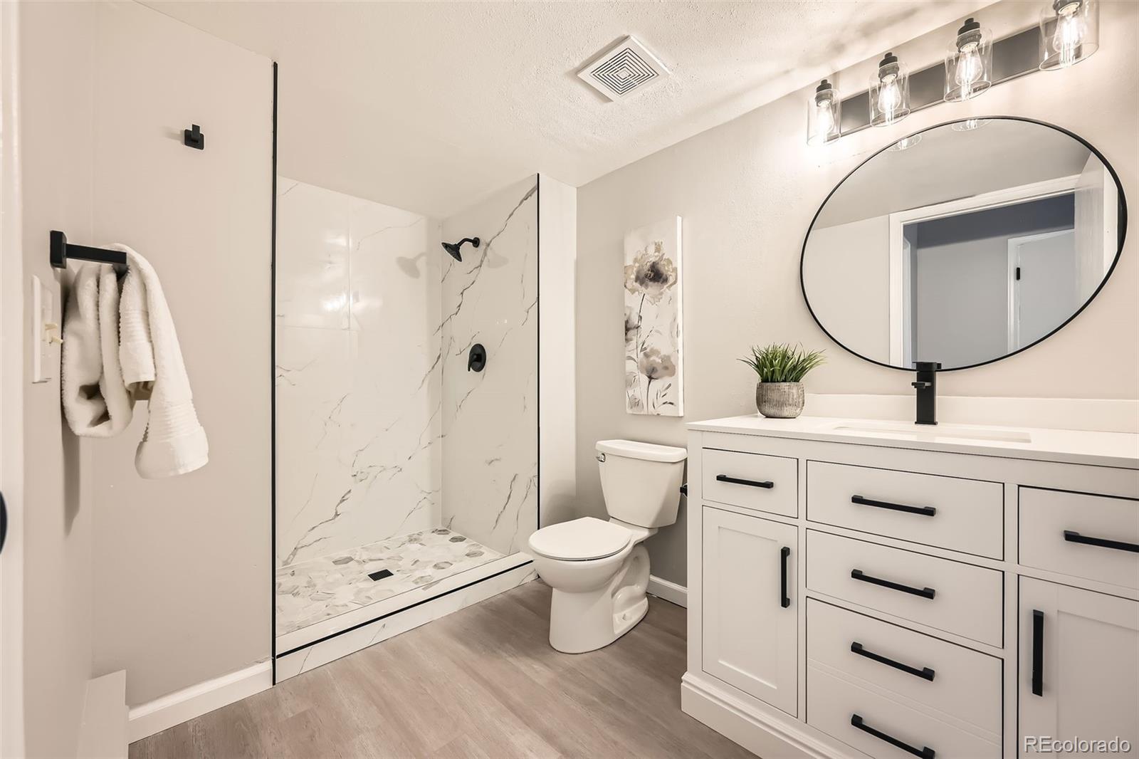 14602 E 2nd Avenue Unit: 200C