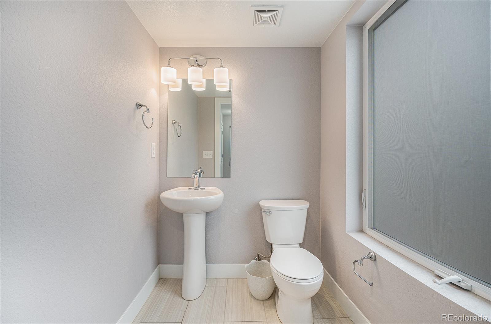 1638 Lowell Boulevard Unit: 1