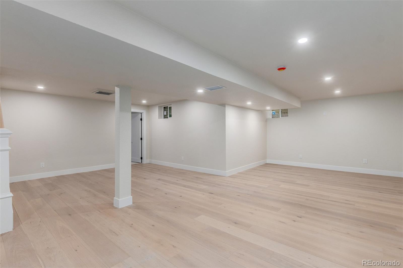 8691 E Kettle Avenue