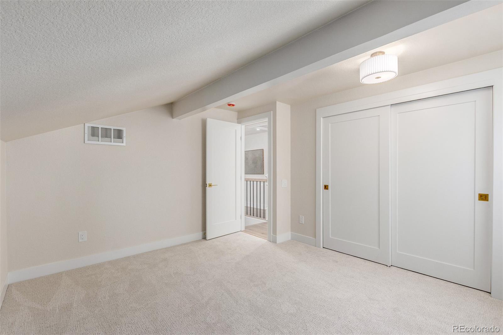 8691 E Kettle Avenue