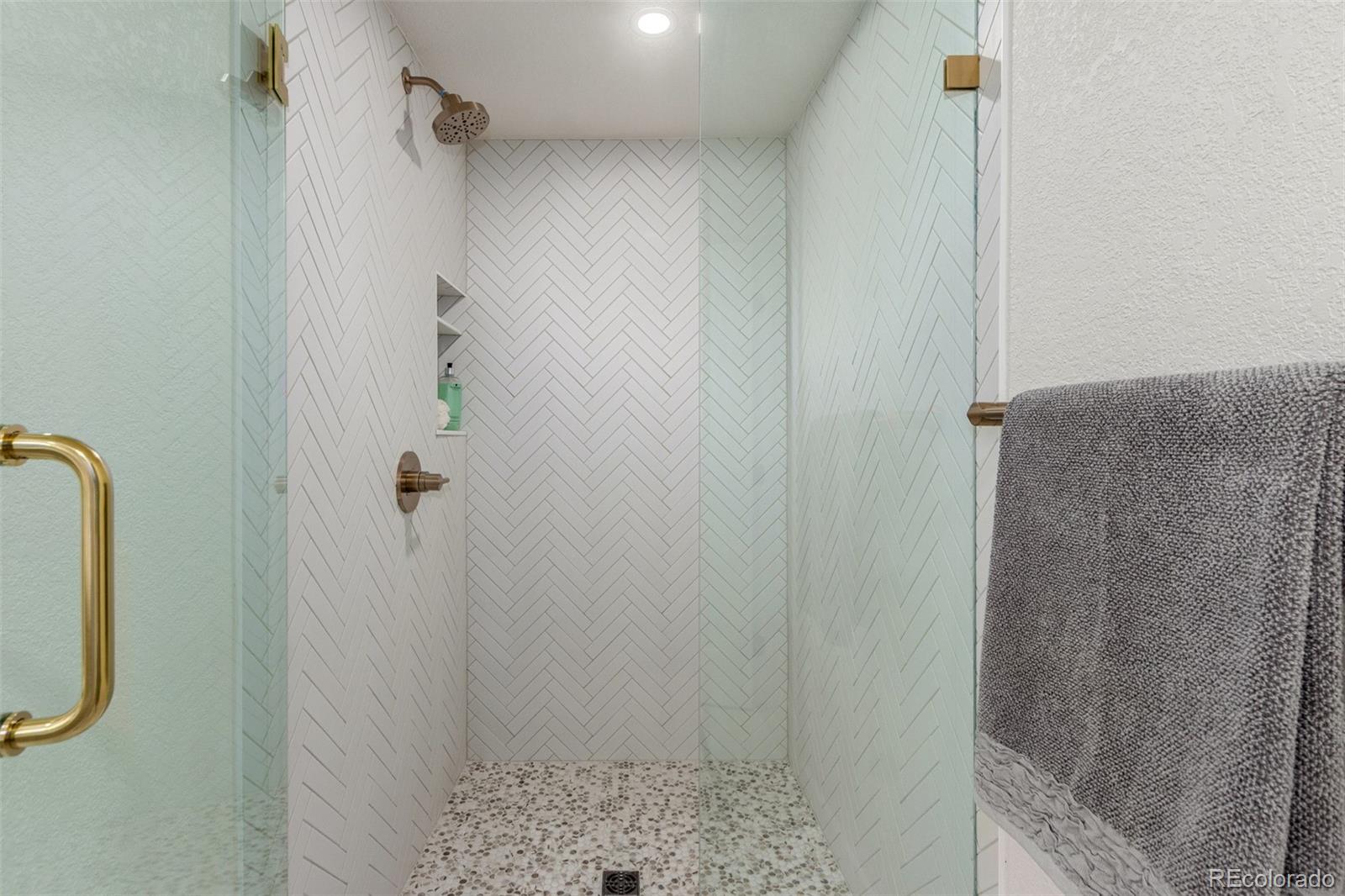 8691 E Kettle Avenue