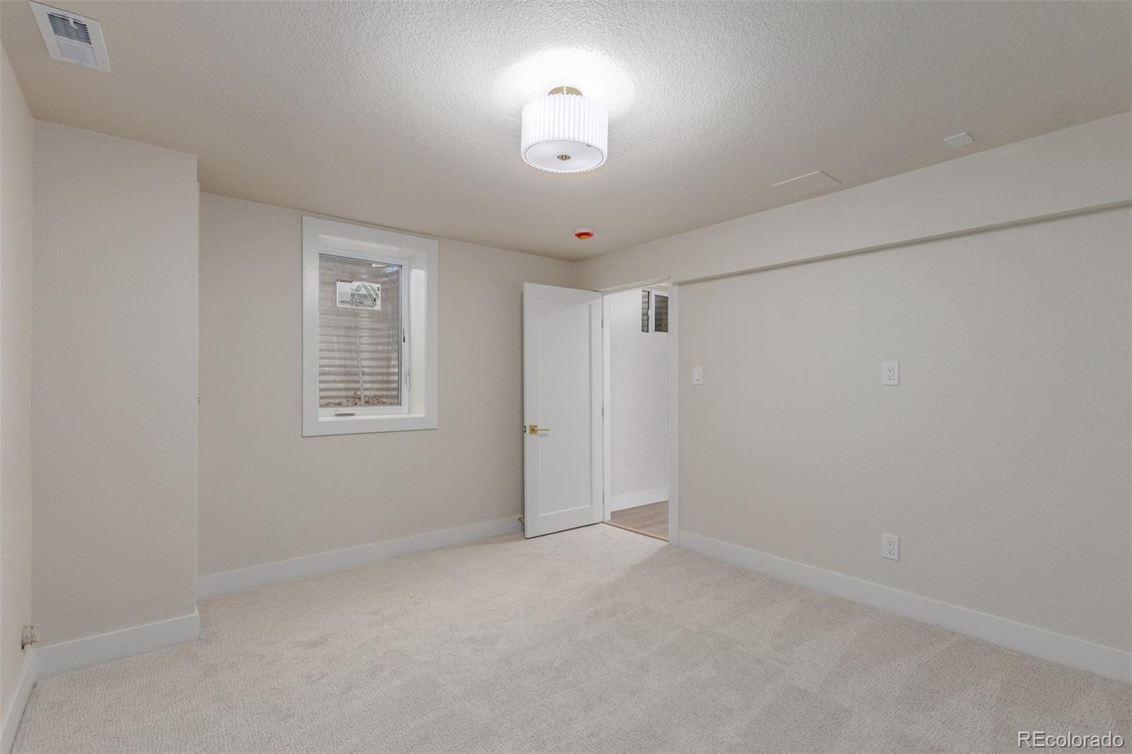 8691 E Kettle Avenue