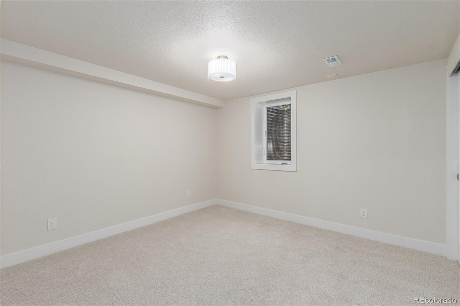 8691 E Kettle Avenue