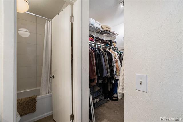 1050 S Monaco Parkway Unit: 35