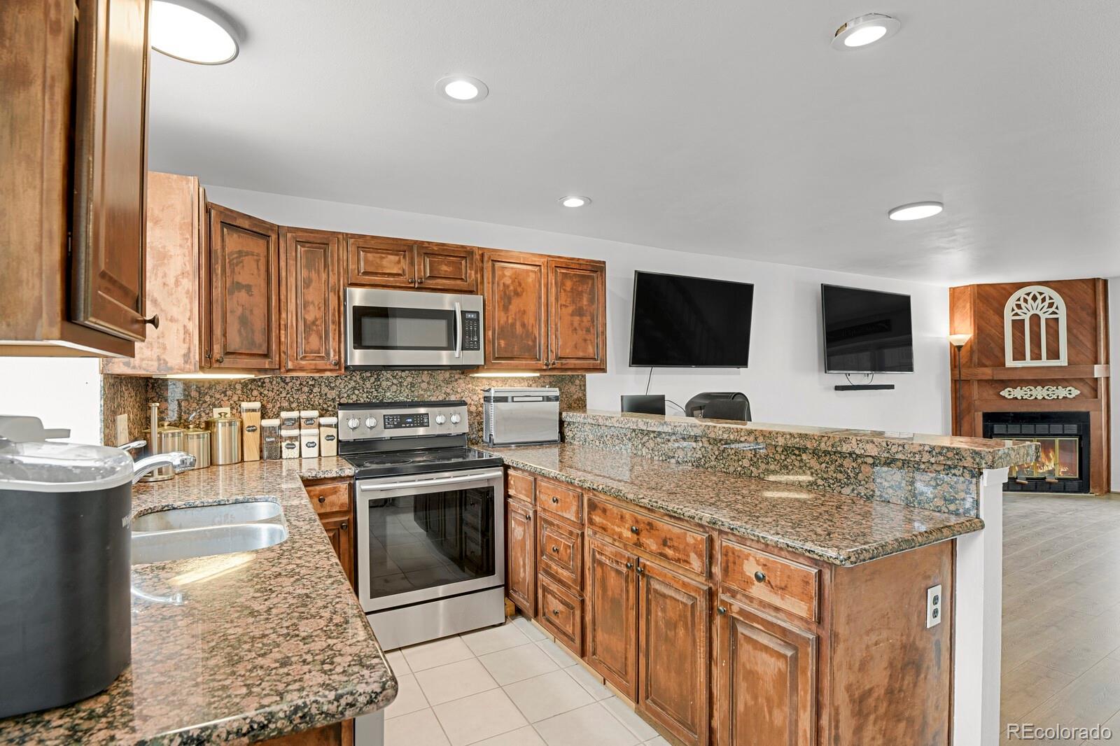 14396 E Temple Place Unit: D