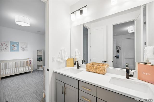 1444 Stable View Place
