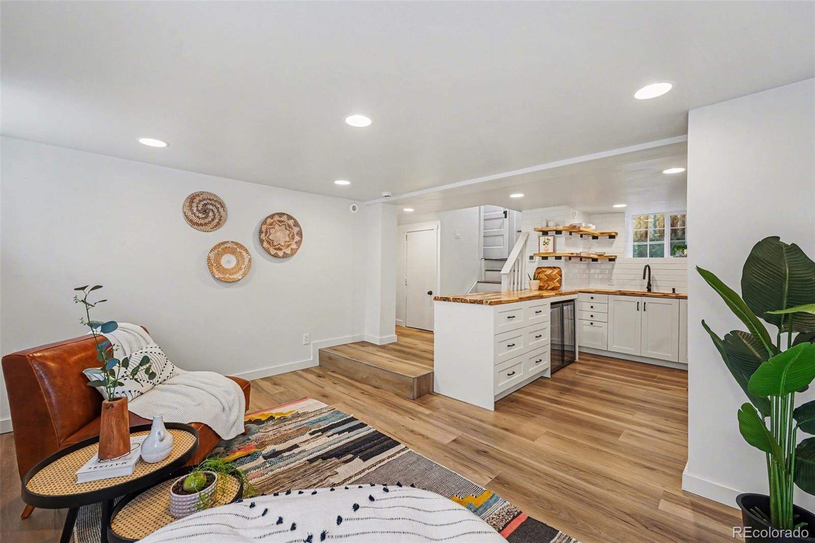 269 S Clarkson Street