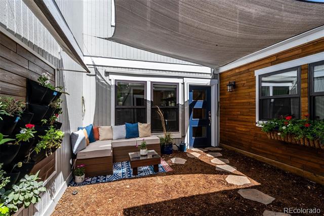 2770 S Elmira Street Unit: 38
