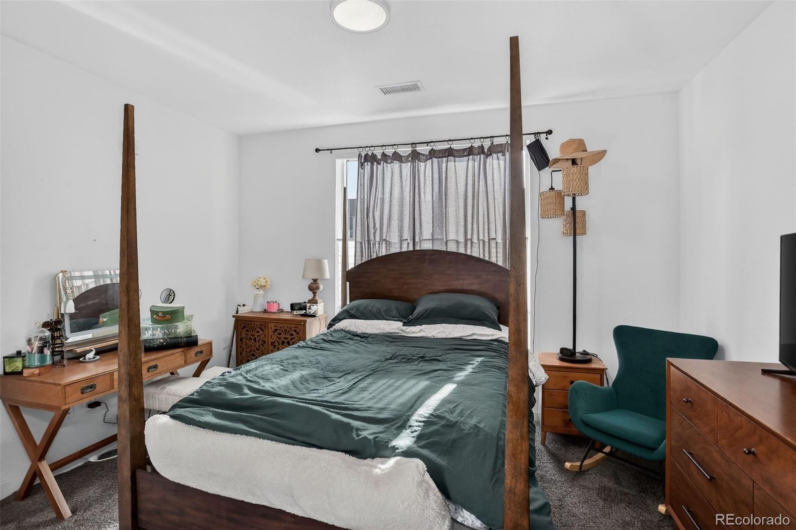 8475 E 36th Avenue Unit: 221