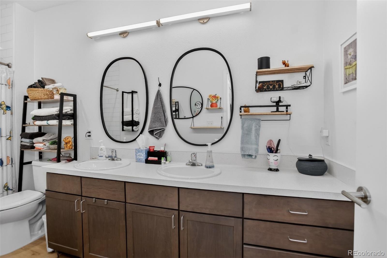 8475 E 36th Avenue Unit: 221