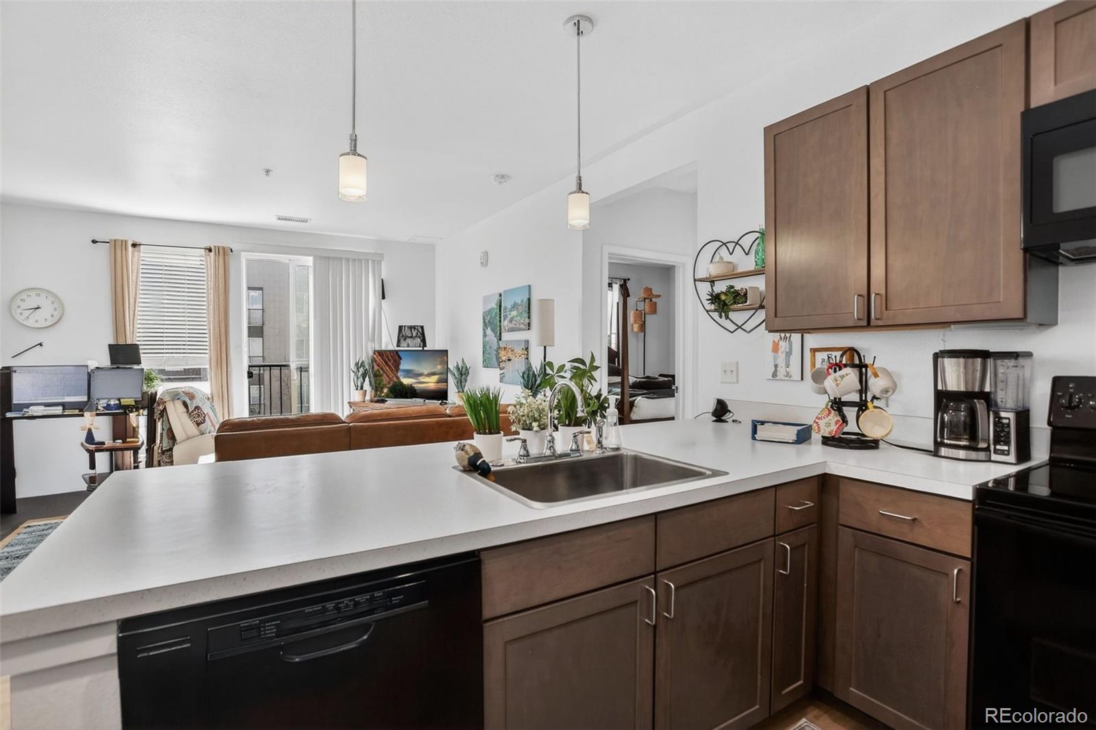 8475 E 36th Avenue Unit: 221